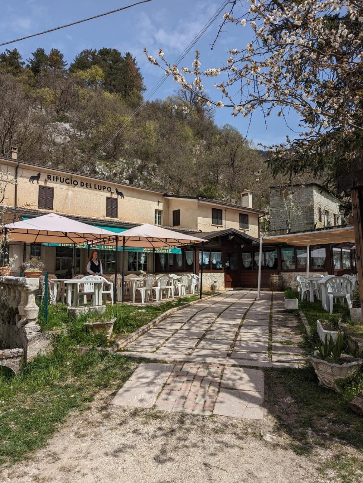 Hotel Il Rifugio Del Lupo 斯坎诺 外观 照片