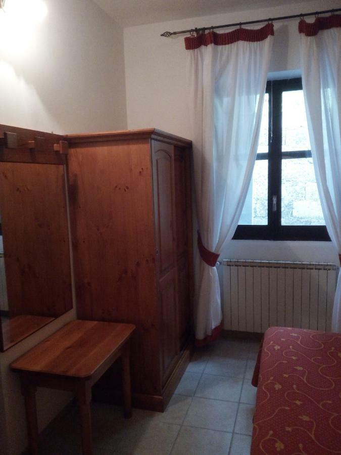 Hotel Il Rifugio Del Lupo 斯坎诺 外观 照片